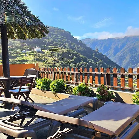 Ferienhaus Refugio Da Ribeira