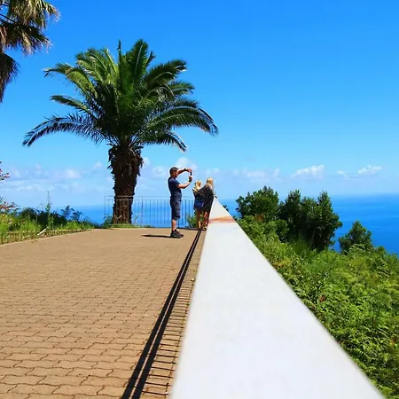 Refugio Da Ribeira * Порту-Мониш