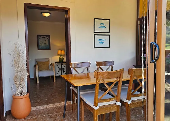 Refugio Da Ribeira * Porto Moniz